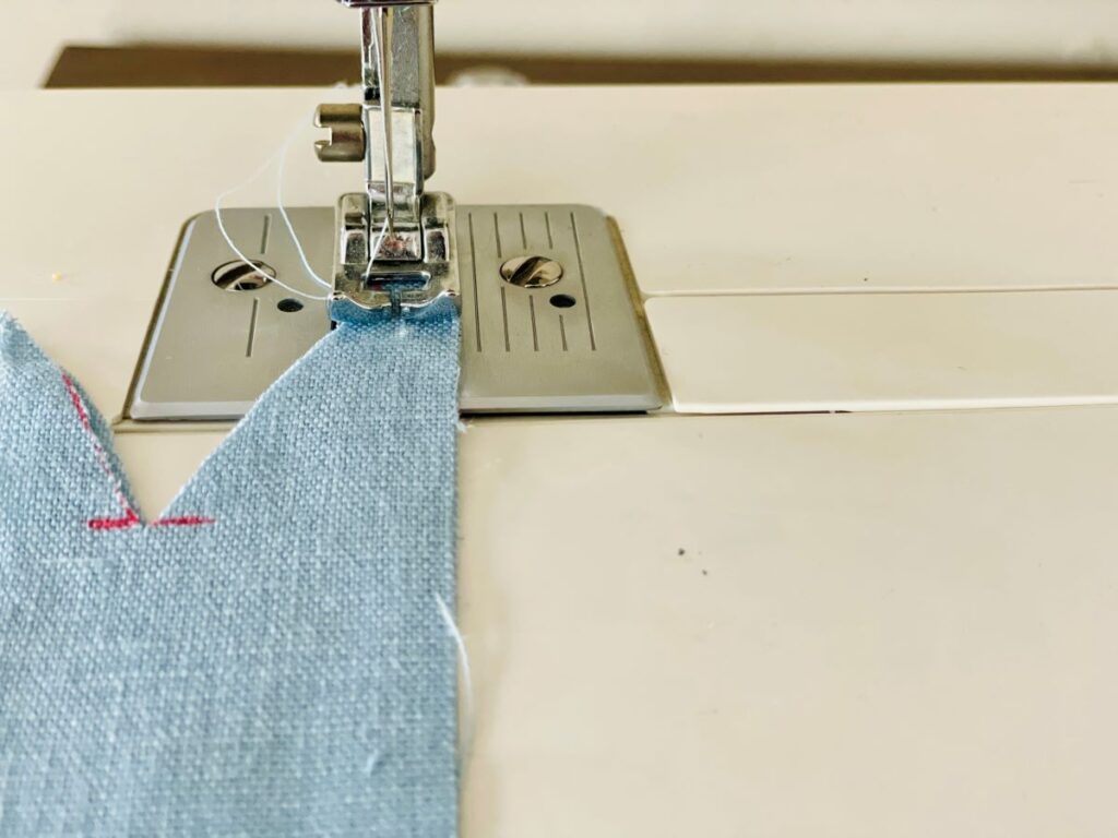 How to make a simple embroidered headband - fabric about to be sewn